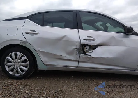 2020 Nissan Sentra S Xtronic Cvt z USA, uszkodzony, nr VIN 3N1AB8BV5LY304749